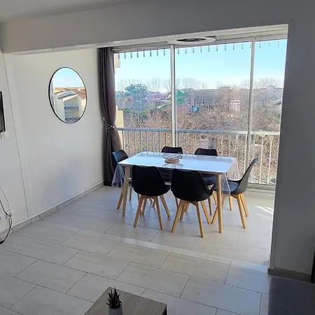 Sopraland 515, T2 Parking Piscine, 200m Lägenhet Agde